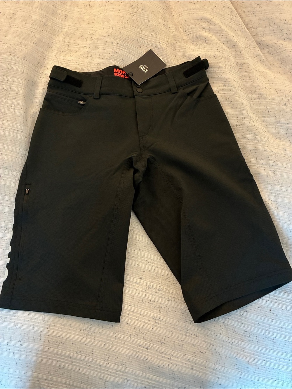 Men's/ Women's Black MTB Cycling Bermuda Shorts - Mountain Ridge